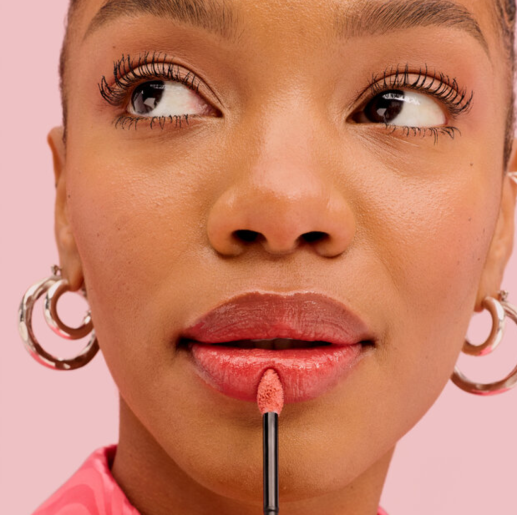 La marca reconocida mundialmente por sus tintes trae dos nuevos integrantes, los cuales destacan por su poder de hidratación y acabado mate o brillante.