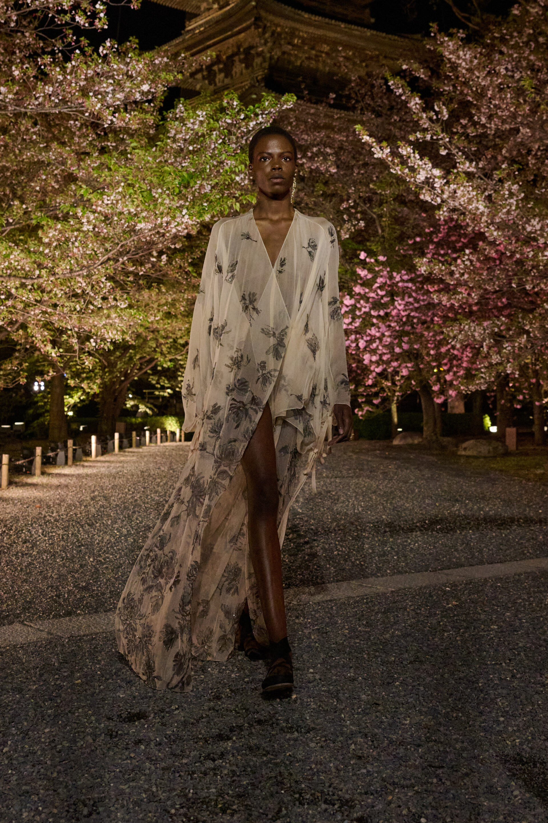 59_DIOR_MODE_FEMME_FALL_2025_SHOW_LOOK_59