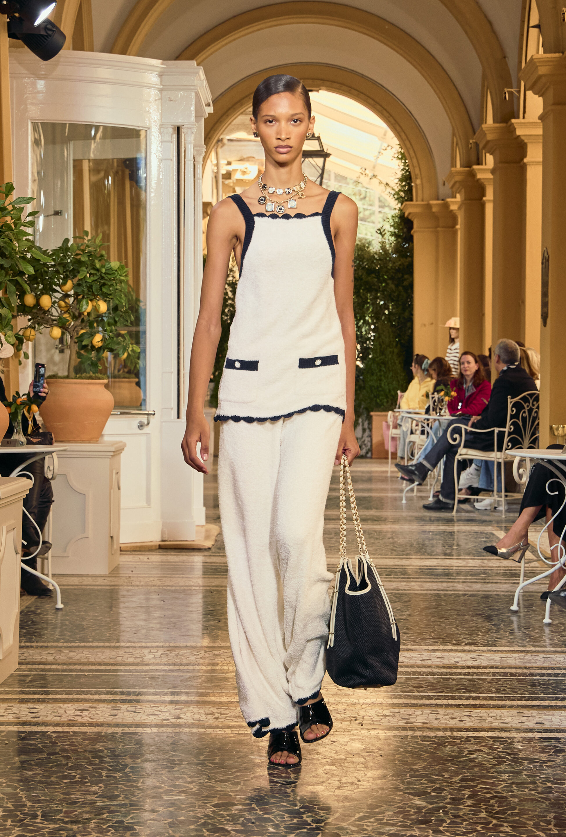 chanel_look05-HD