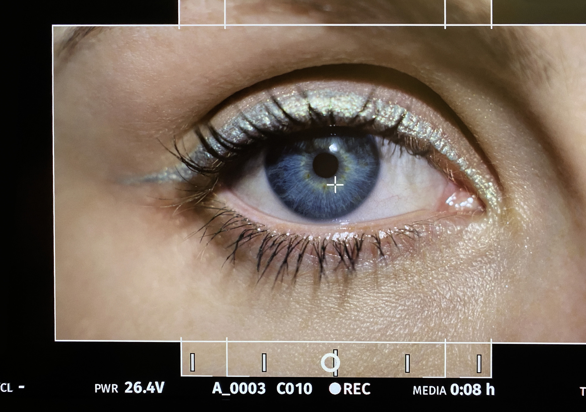 OMBRE ESSENTIELLE: El encanto monocromático de CHANEL