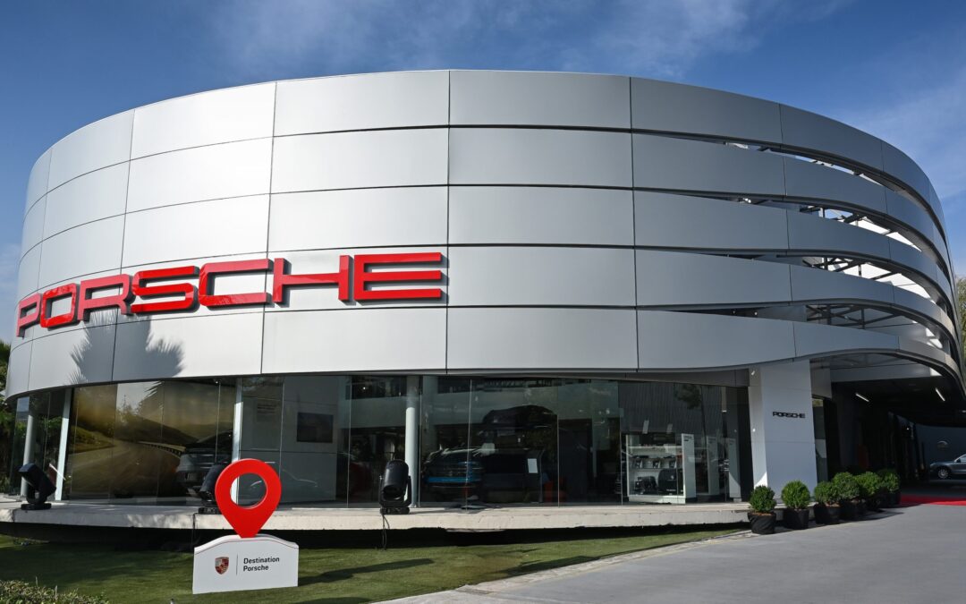 Porsche Center Santiago: Un Nuevo Estándar de Lujo, Personalización y Experiencia Automotriz