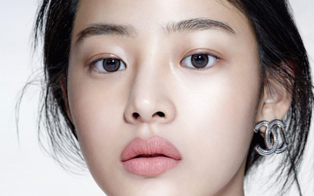 GET THE LOOK| El Ritual Diario para una Piel Radiante Según CHANEL