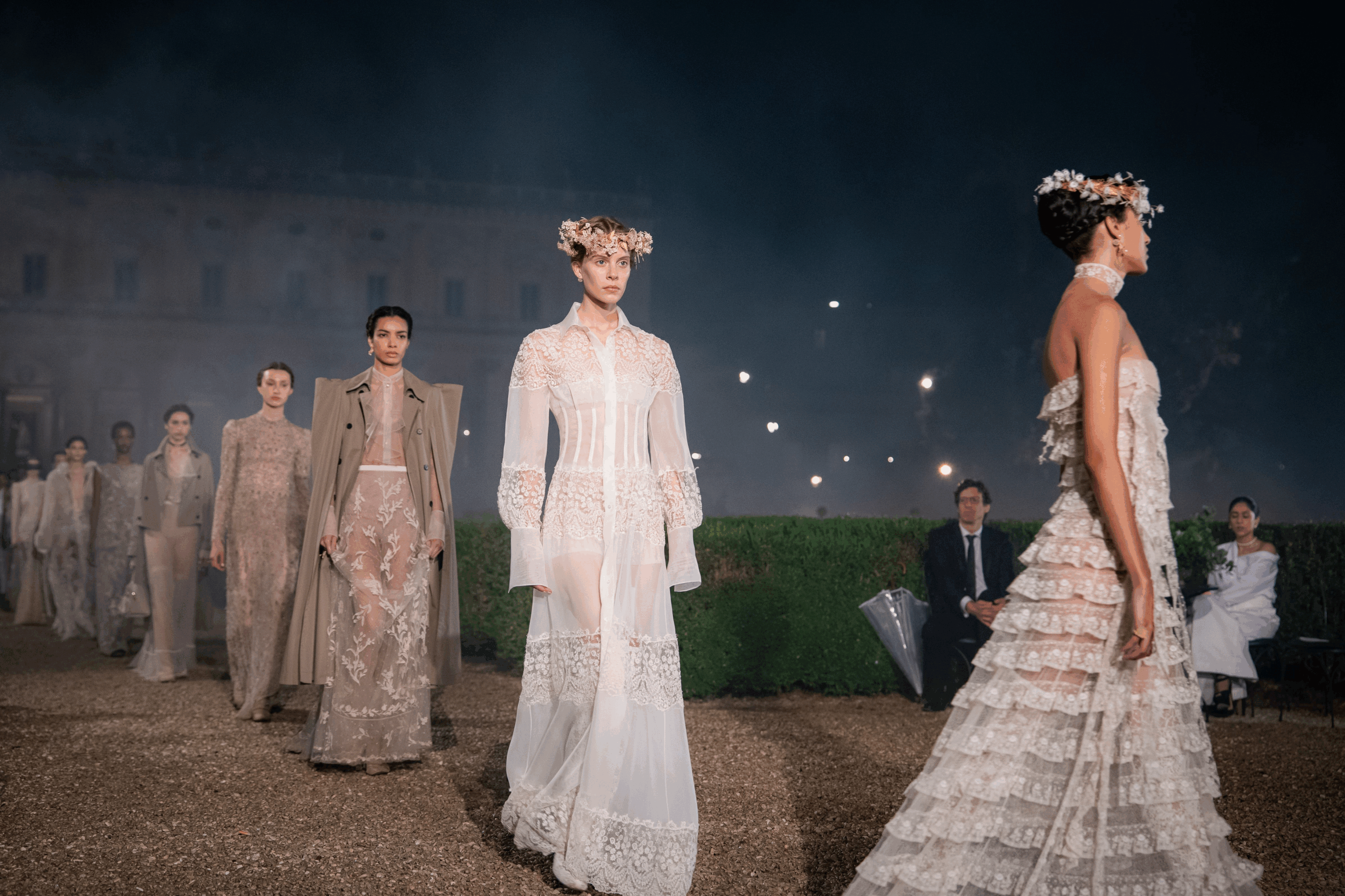Dior Cruise 2025/26: Una oda a Roma, la feminidad y la herencia artesanal