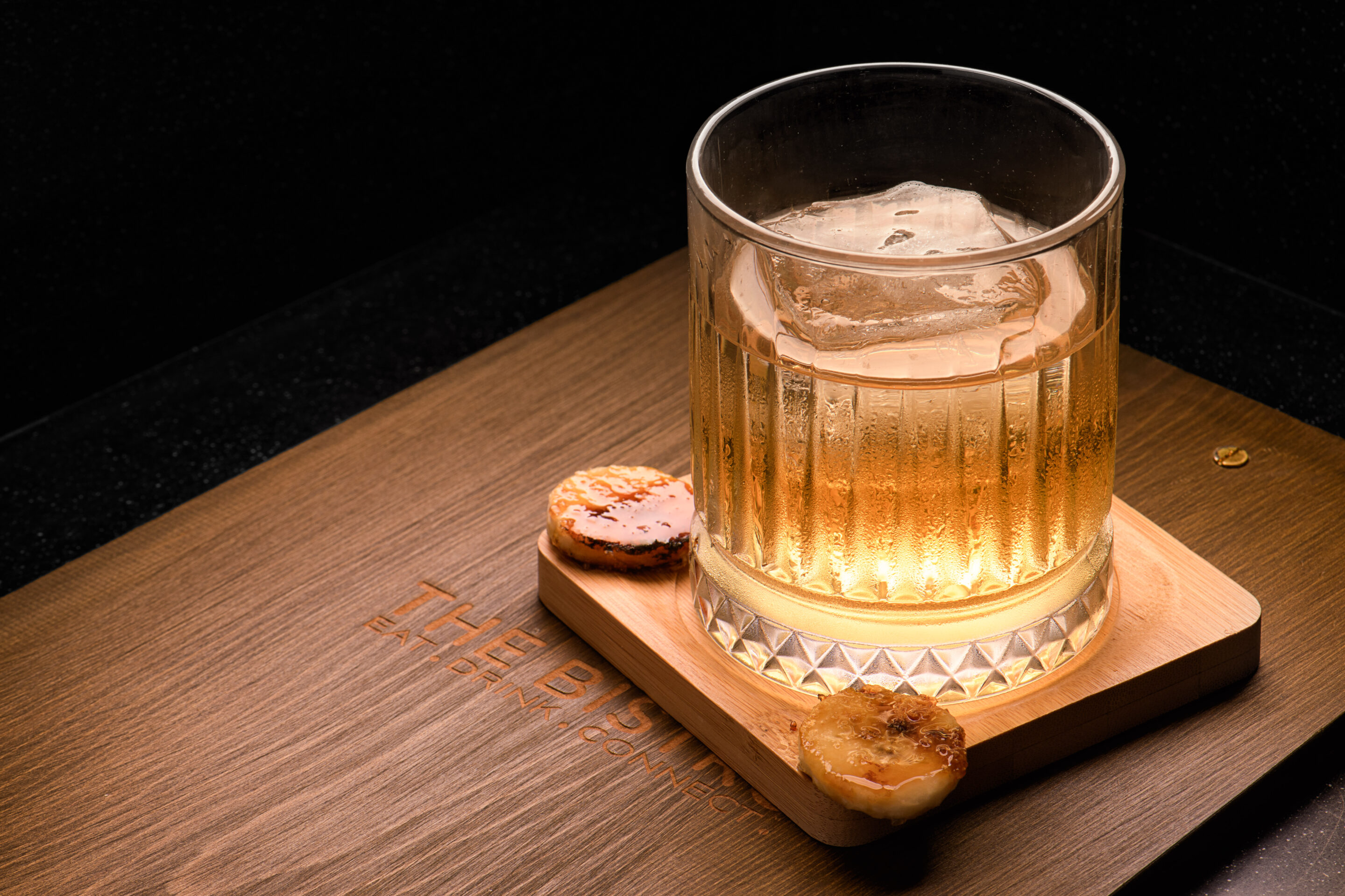 Courtyard Santiago Las Condes presenta “Estación Encantada”: la nueva carta de coctelería que transforma sabores en historias